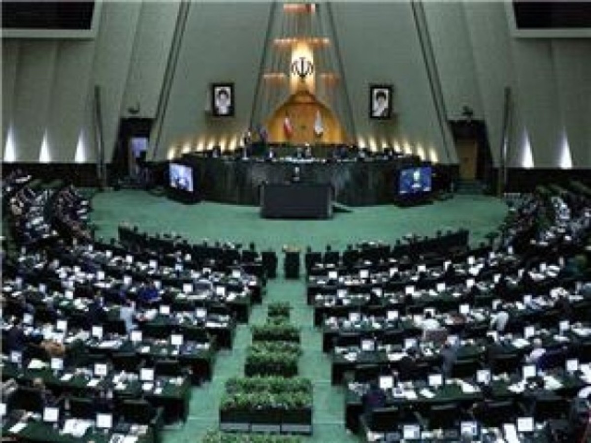 لیست پیشنهادی دولت سیزدهم در فراکسیون انقلاب اسلامی بررسی می‌شود