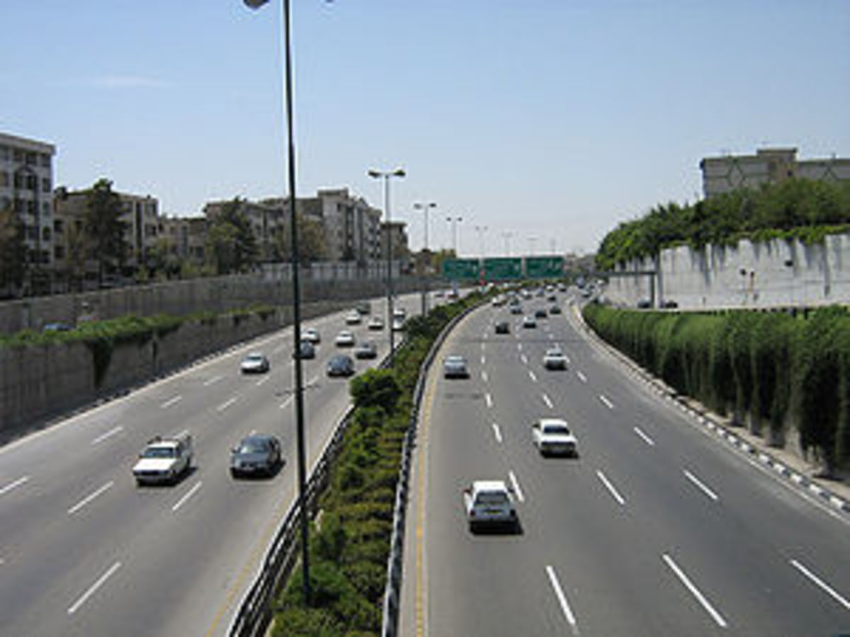تردد در محور‌های اصلی کشور روان است