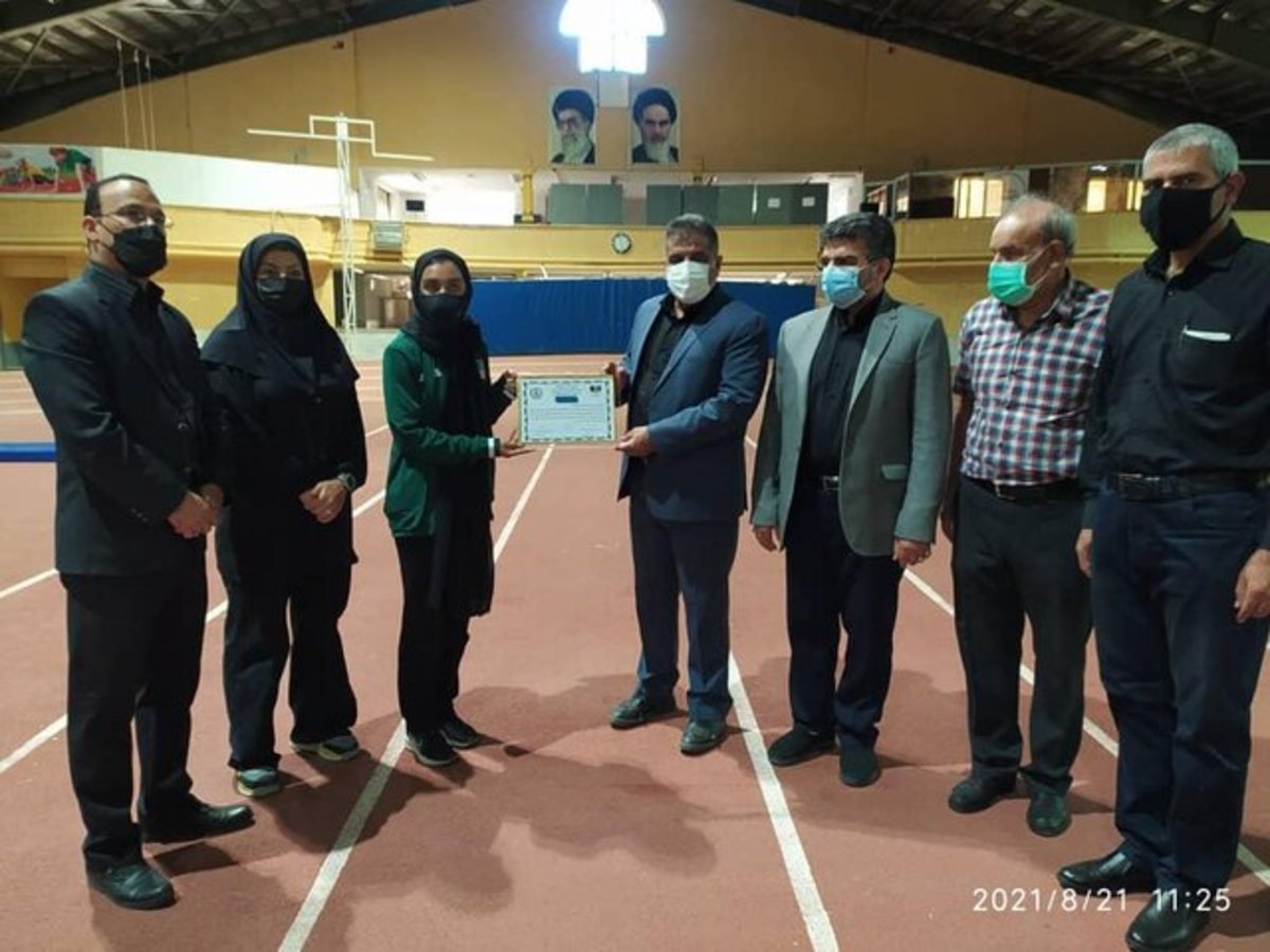 حضور پرچمدار المپیکی افغانستان در مشهد/ تقدیر از فدراسیون دوومیدانی ایران