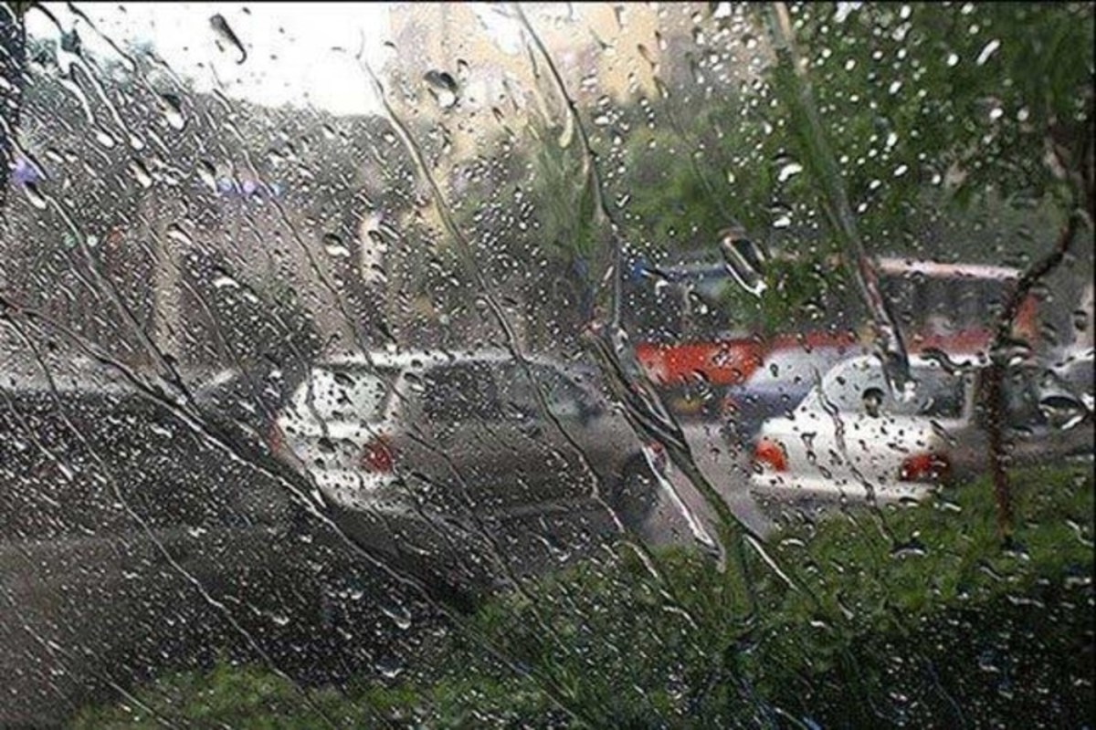 بارش باران تا اواسط هفته در برخی نقاط کشور وجود دارد