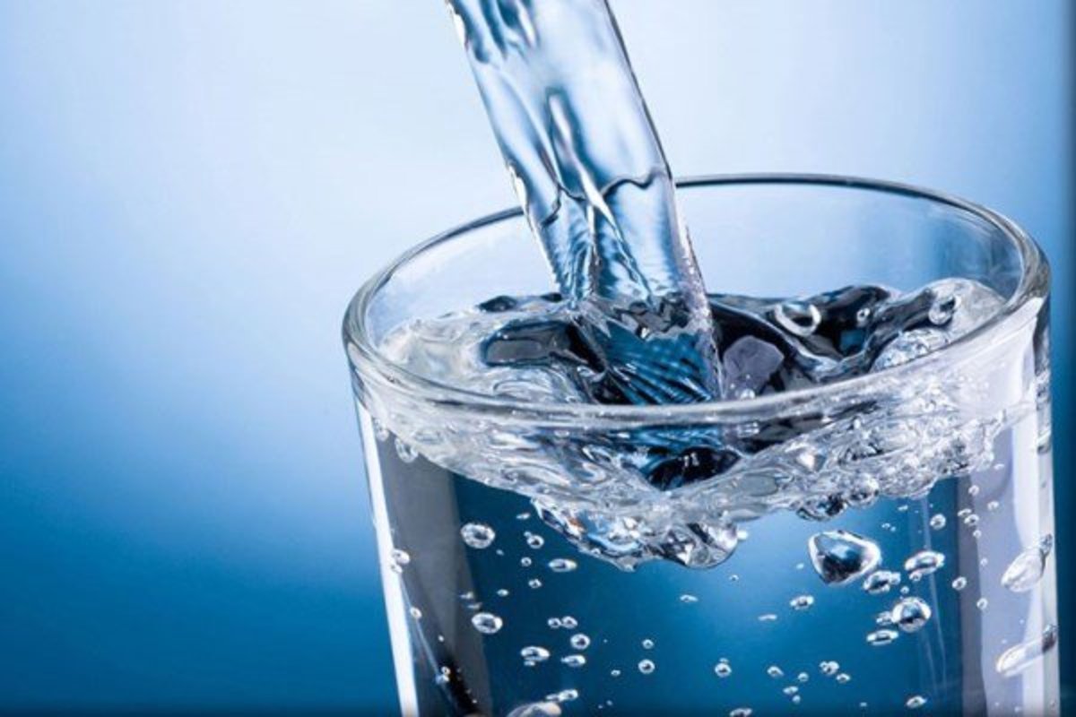 نوشیدن آب به پیشگیری از نارسایی قلبی کمک می‌کند
