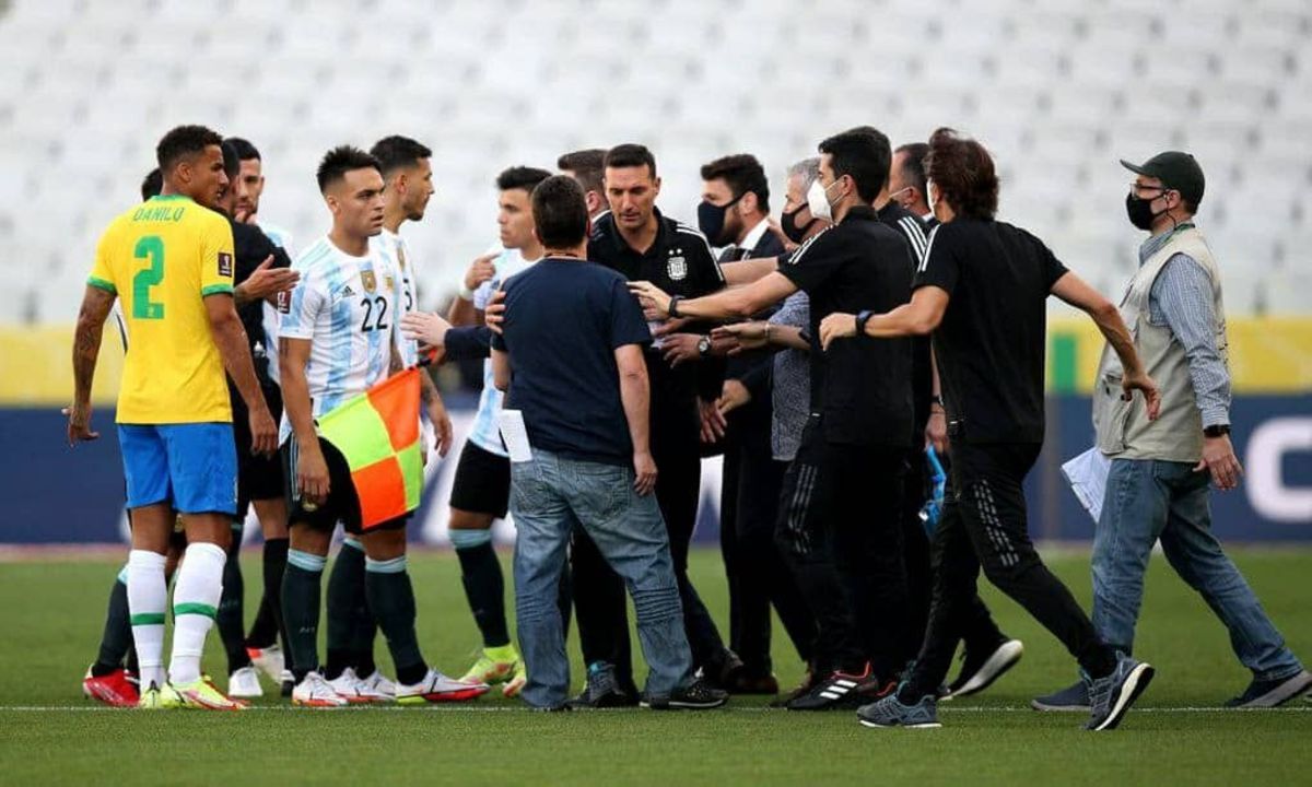 با دخالت پلیس فدرال برزیل؛ دیدار برزیل و آرژانتین متوقف شد