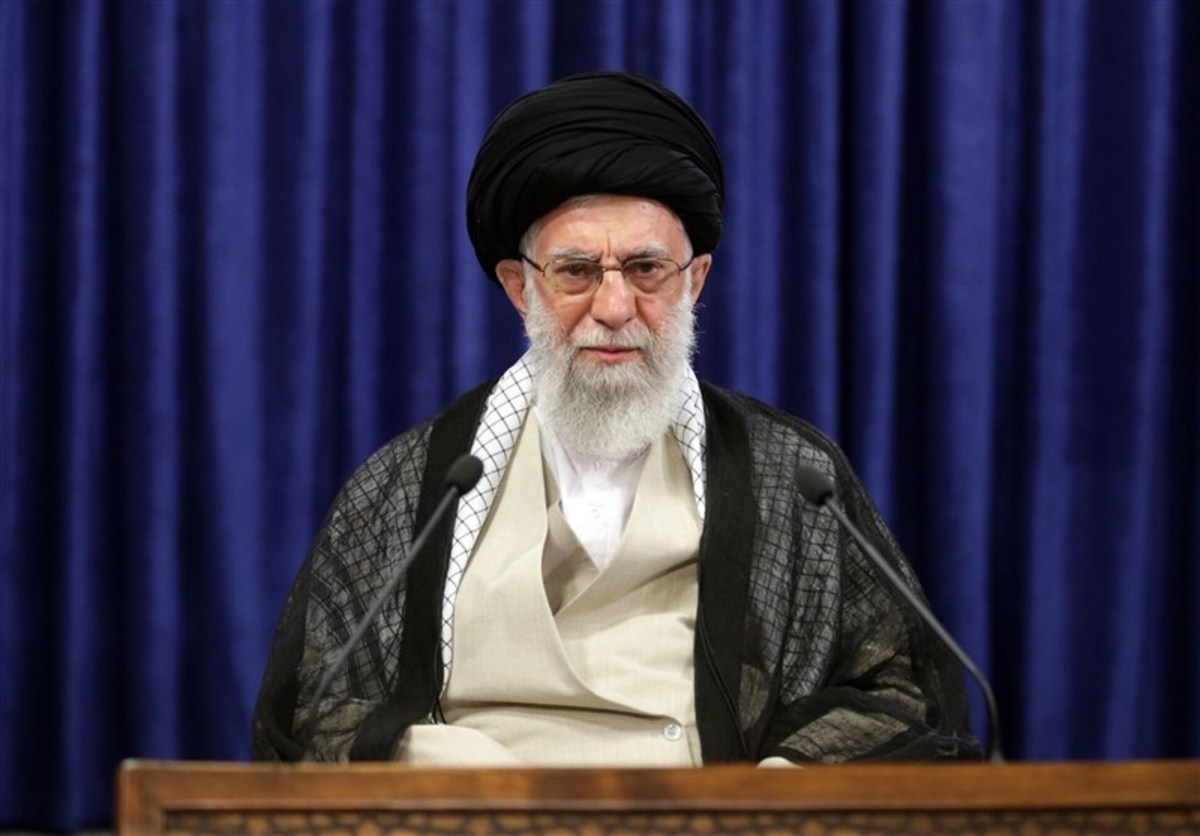 پیام تسلیت امام خامنه‌ای در پی درگذشت رییس مجلس اعلای اسلامی شیعیان لبنان