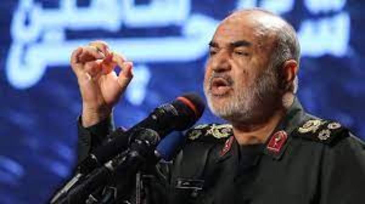 دستور سرلشکر سلامی به فرماندهان سپاه در سراسر کشور: واکسیناسیون را ۲۴ ساعته کنید