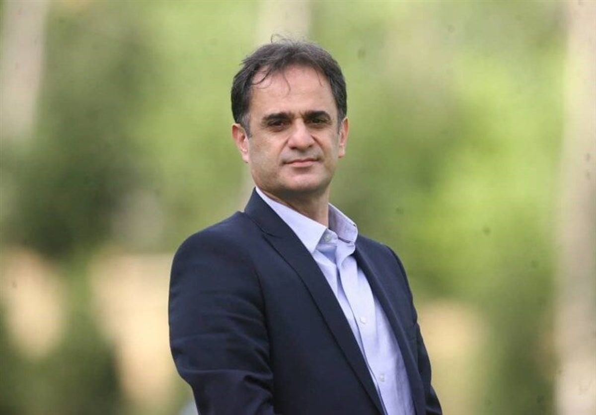 سیاست فدراسیون فوتبال ورود کارشناسانه تماشاگران به ورزشگاه است