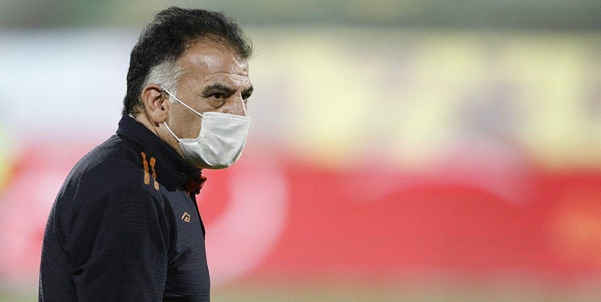 طاهری: الهلال مقابل استقلال از پیش برنده نیست/ بازیکنان ایرانی مشکلات مالی را داخل زمین نمی‌برند