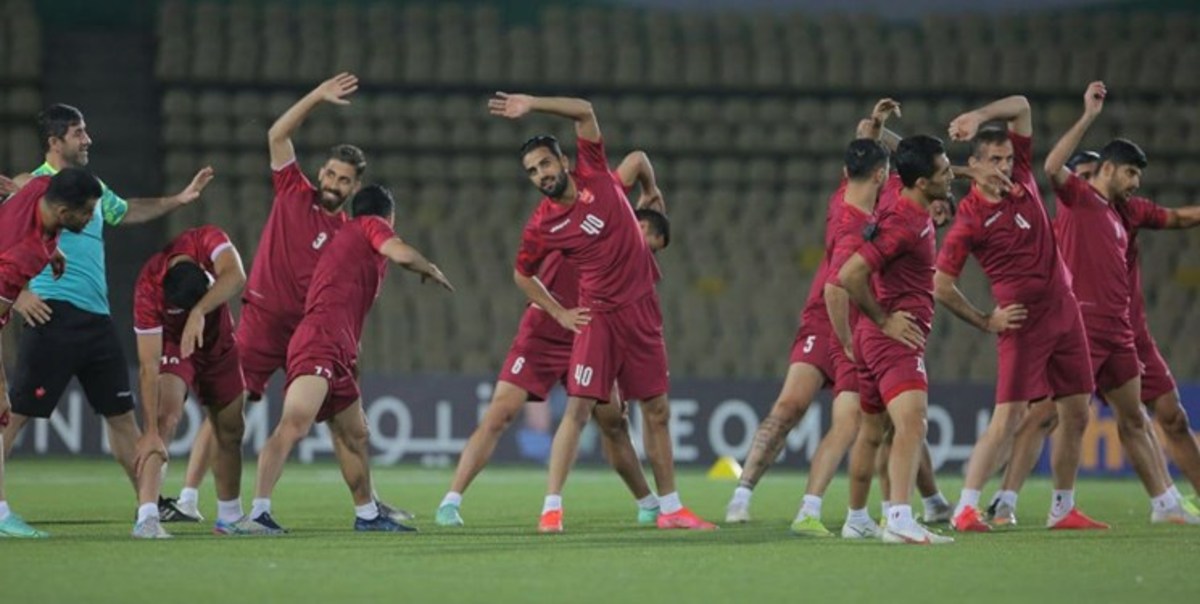 سفیر ایران در تمرین شاداب پرسپولیس/خوش و بش شاگردان یحیی با استقلالی‌ها