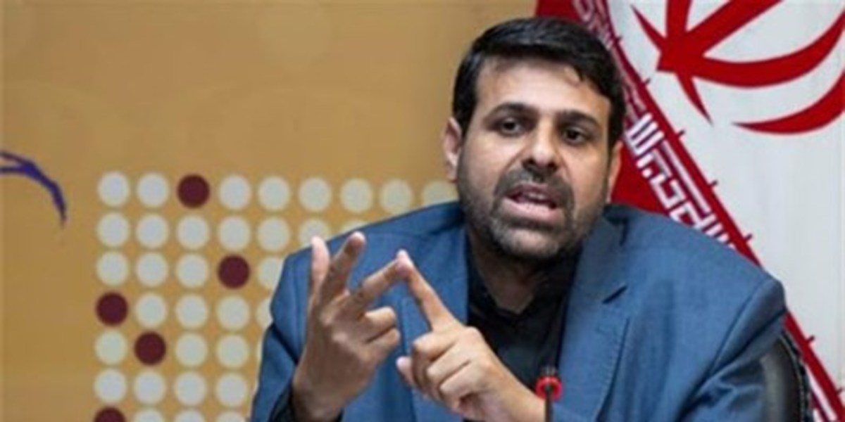 نادری: رئیس سازمان سنجش سعی برای اعمال نفوذ بر مجلس دارد
