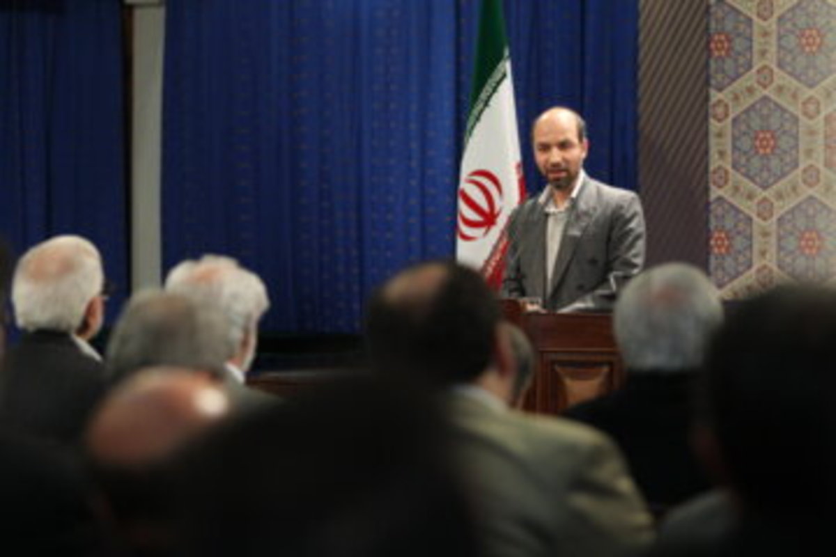 محرابیان هیچ فعالیتی در تلگرام و سایر صفحات مجازی ندارد