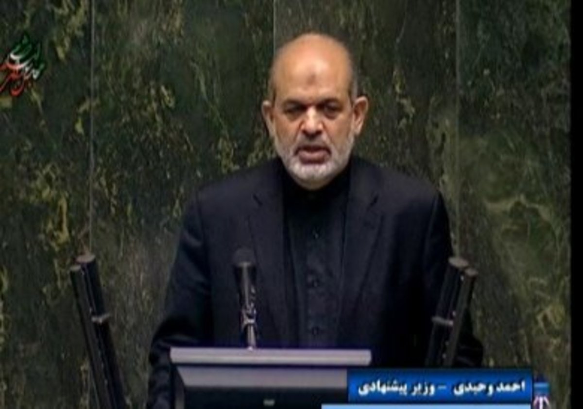 وزیر کشور: دغدغه‌های مردم را دنبال می‌کنیم