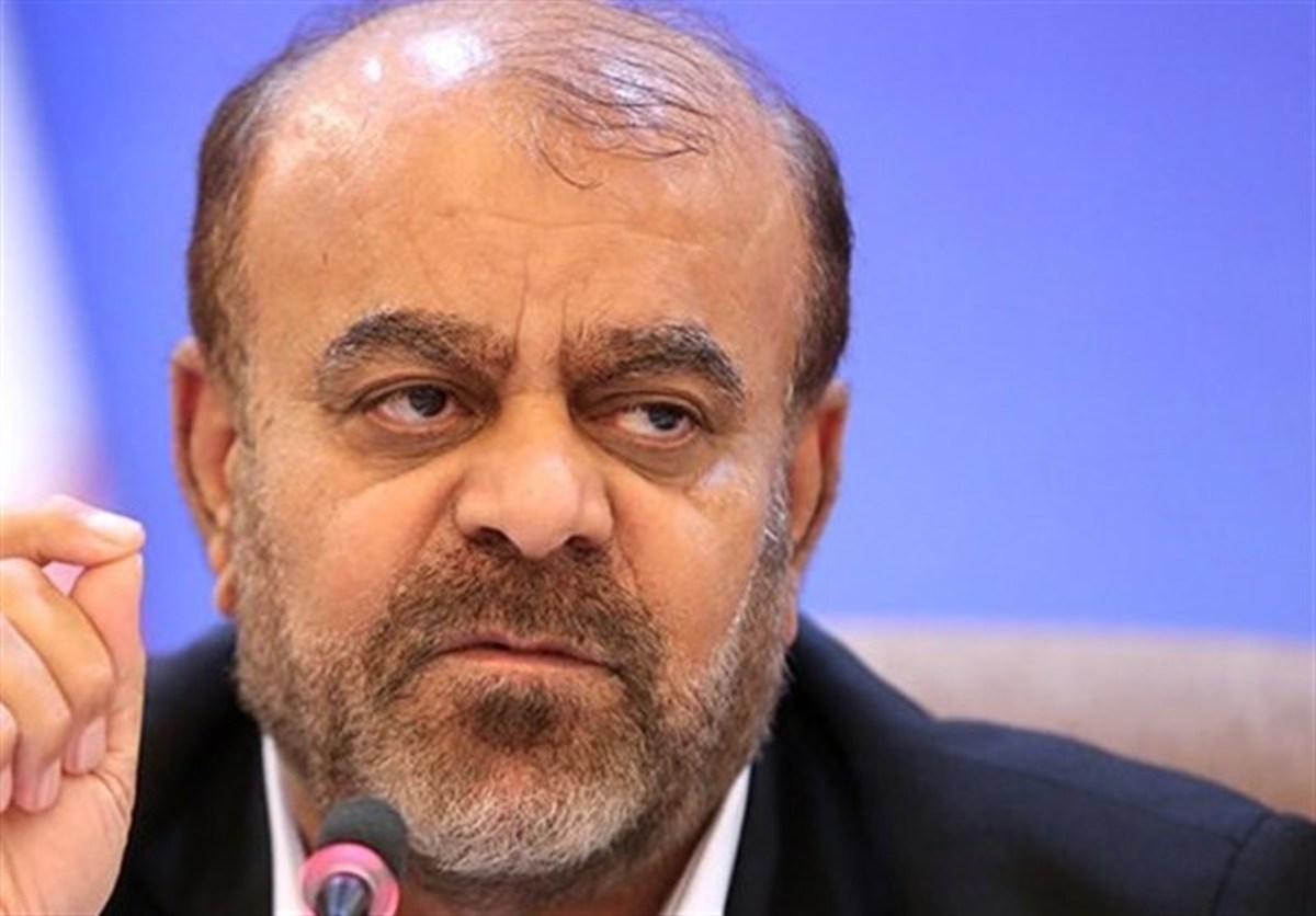 رستم قاسمی حکم تعلیق پروانه اشتغال مهندسان متخلف را امضا کرد