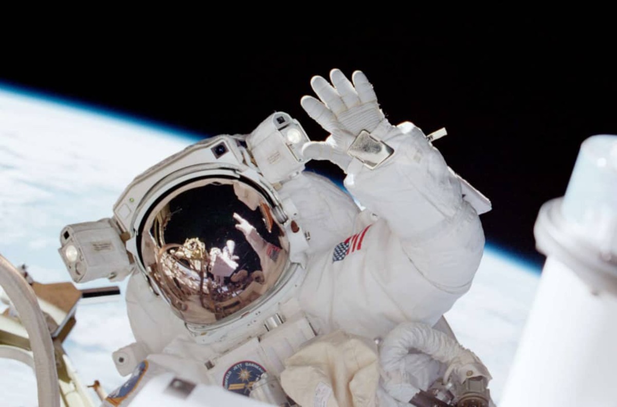 فضانوردان ناسا باید چه ویژگی‌هایی داشته باشند؟