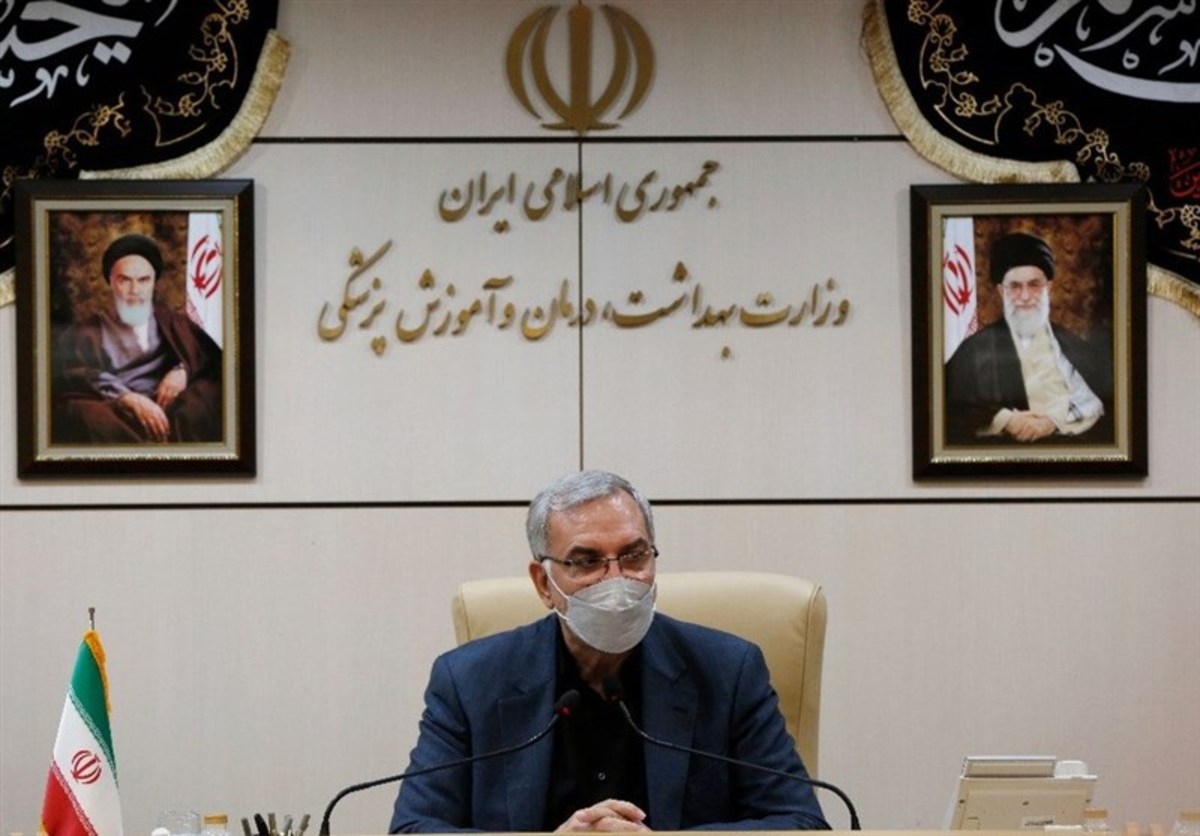 وزیر بهداشت: بدون کمک سازمان‌های بین‌المللی اتباع خارجی را واکسینه می‌کنیم