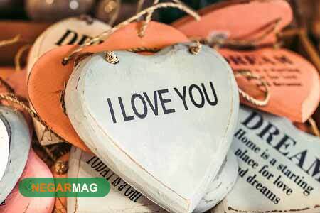 جملات کوتاه عاشقانه برای عشق و همسر به همراه عکس