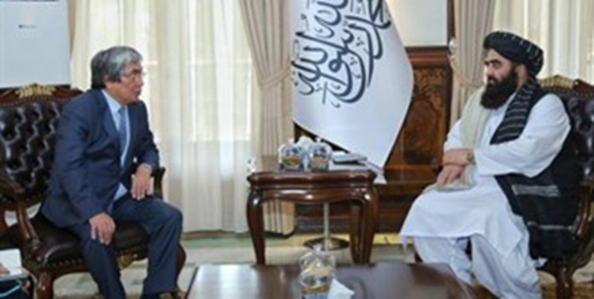 رایزنی سفیر قزاقستان با سرپرست وزارت خارجه «طالبان»