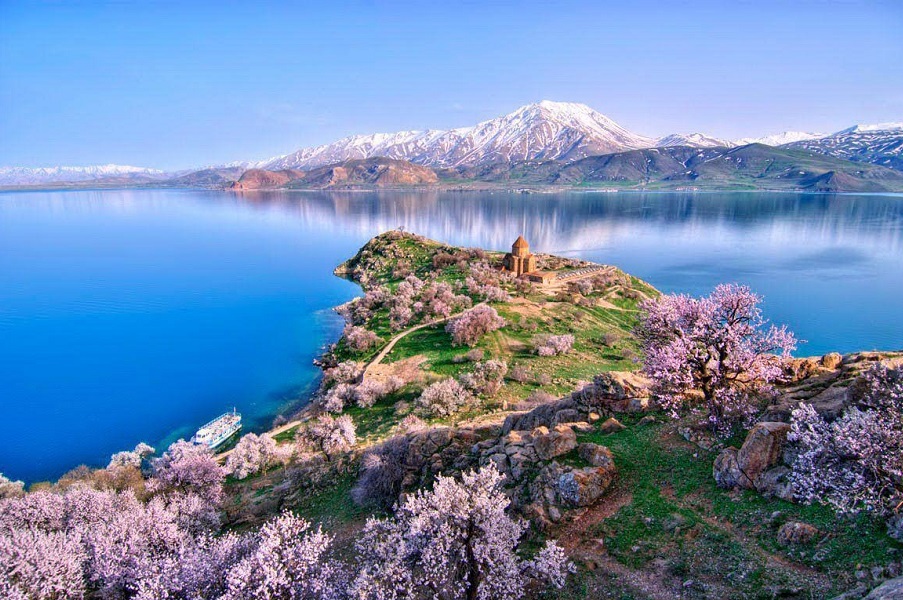 ایروان، پایتخت صورتی و سرخوش ارمنستان