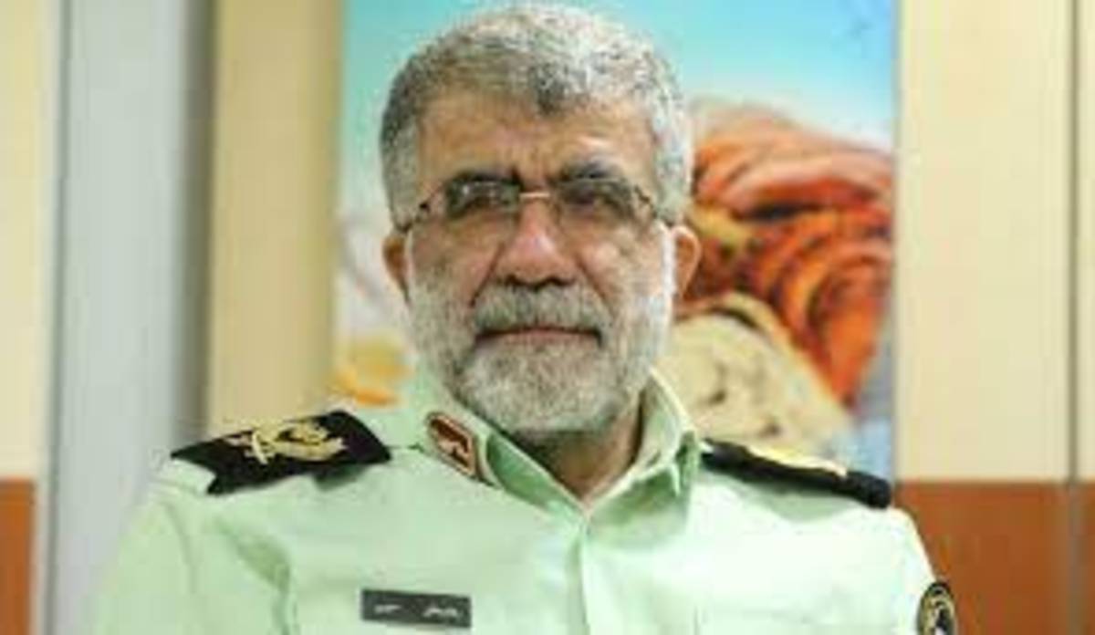 دستگیری کلاهبرداری که ۱۰۰۰ نفر را سرکیسه کرد