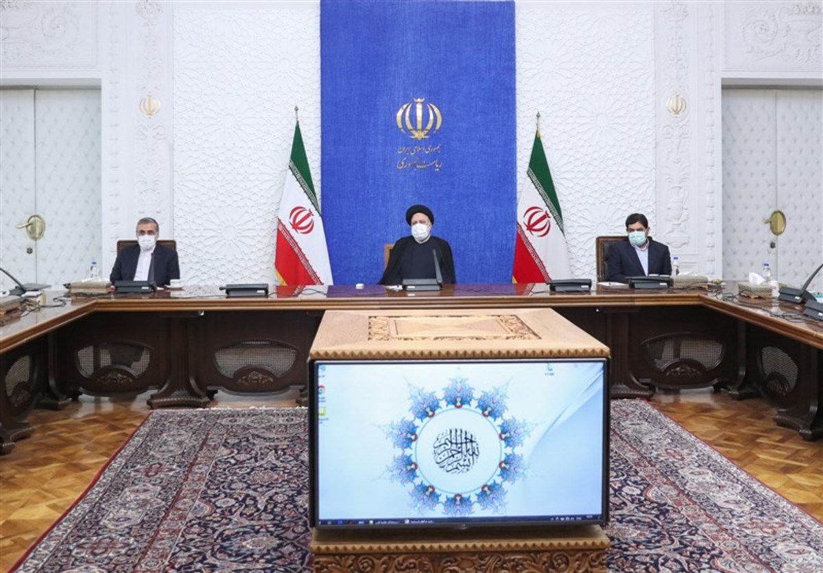 دستور رئیس‌جمهور برای اجرای آزمایشی مدیریت هوشمند کرونا در یکی از استان‌ها