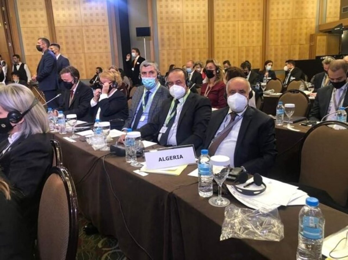 خودداری هیئت الجزایری از نشستن پشت سر هیئت اسرائیلی در کنفرانس آتن