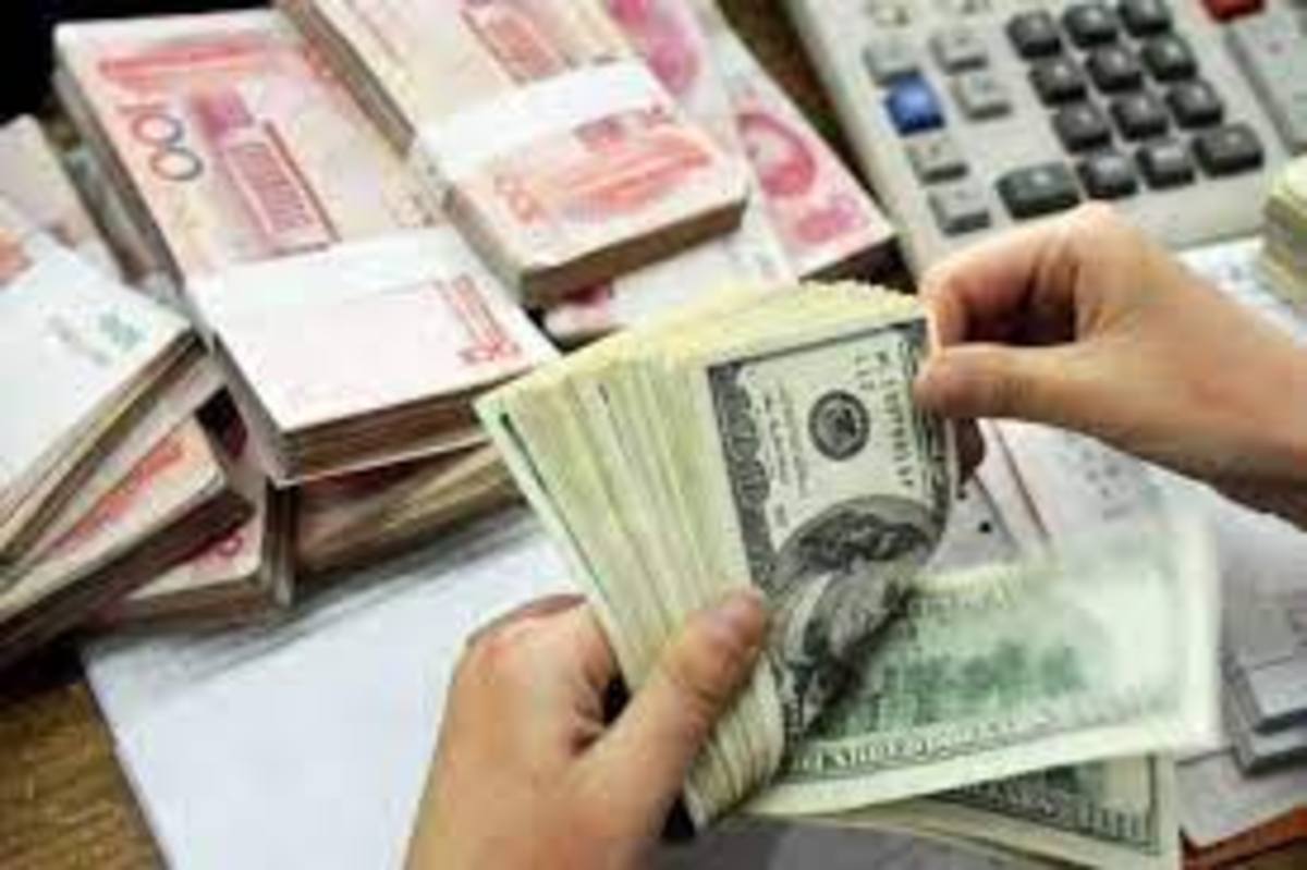 حذف تدریجی ارز ۴۲۰۰تومانی همزمان با افزایش حمایت از اقشار آسیب‌پذیر