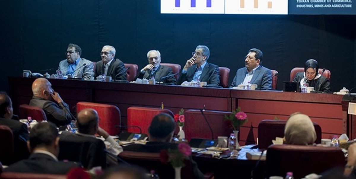 نقشه واگذاری تنظیم‌گری صنعت نفت به «اتاق بازرگانی»