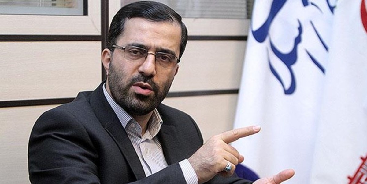 هزینه سازش با دشمن بیشتر از مقاومت است/ سیری ناپذیر بودن اشتهای استکباری آمریکا