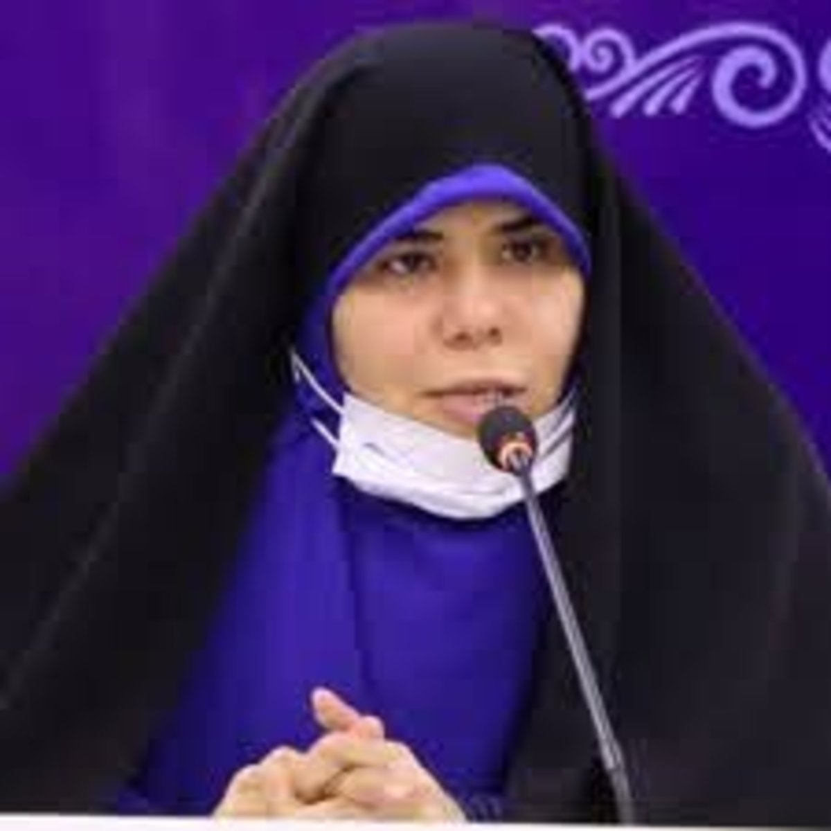 تاکید رئیس فراکسیون زنان بر تغییر رویکرد در حوزه زنان و خانواده