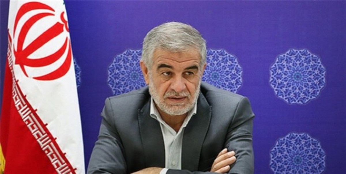 بعضی از کسانی که نام اصلاح طلب بر خود نهاده‌اند همچون تقی‌زاده و میرزا ملکم خان عمل می‌کنند