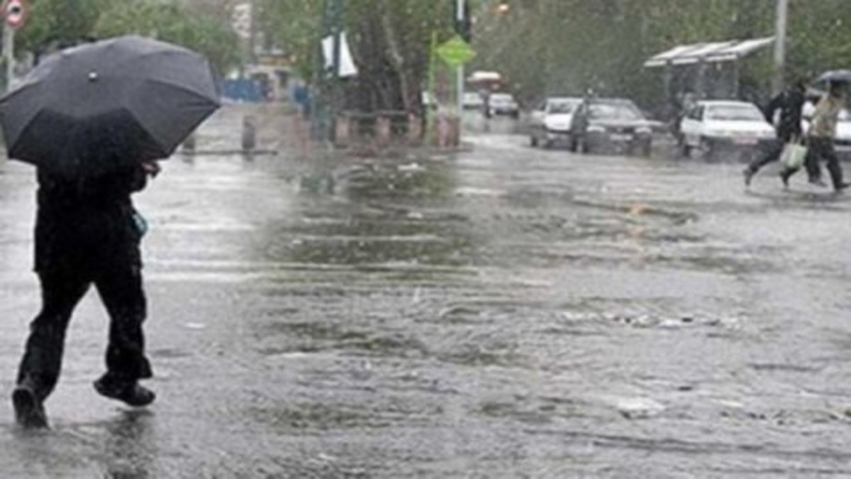 بارش شدید باران و کاهش دما در نیمه شمالی کشور/ ارتفاعات البرز برفی می‌شود