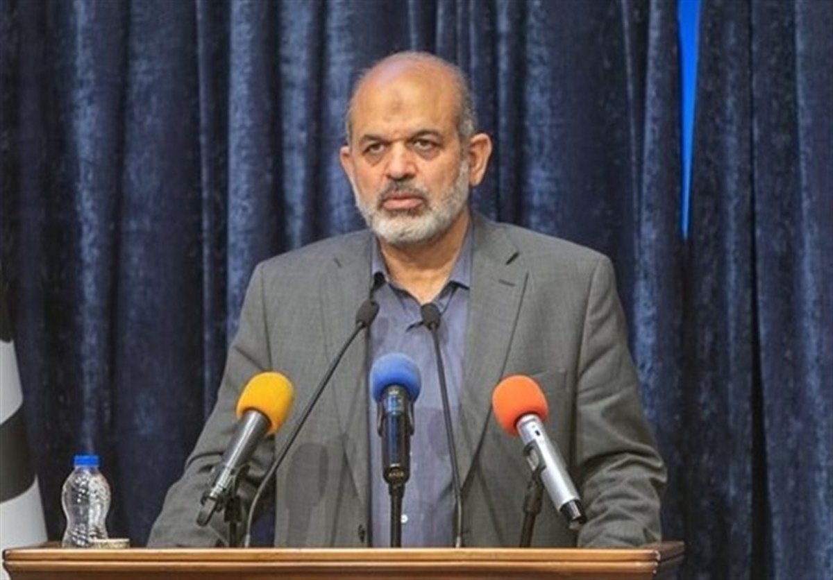 وحیدی:طرح ممنوعیت تردد شبانه همچنان برقرار است
