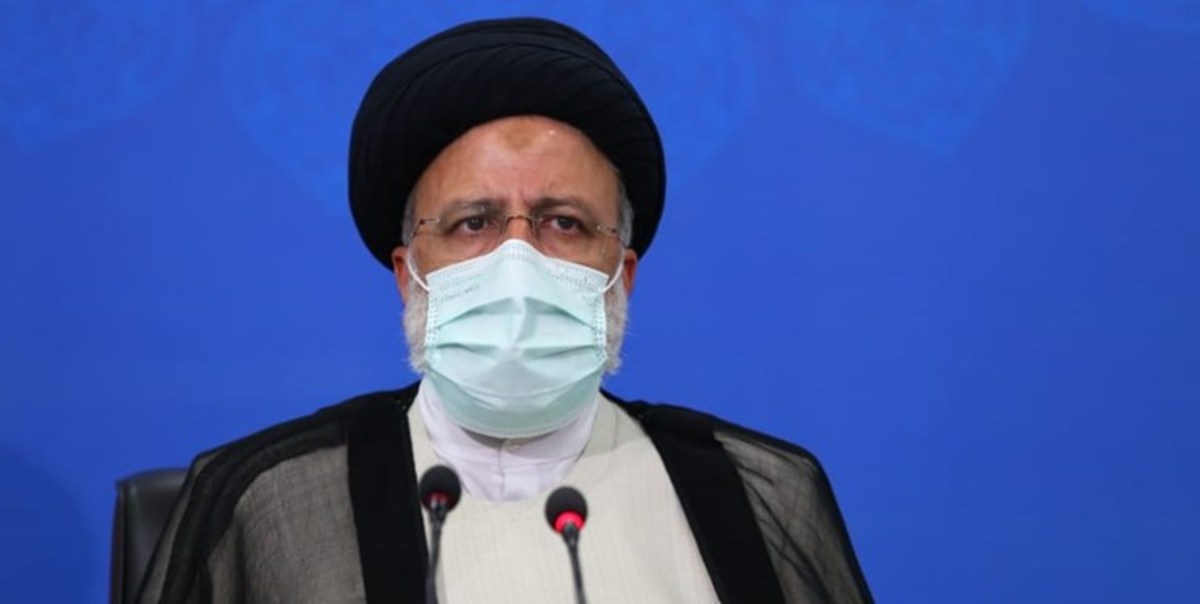 رئیس‌جمهور: مناطق آزاد باید به اهداف اصلی تشکیل خود بازگردند
