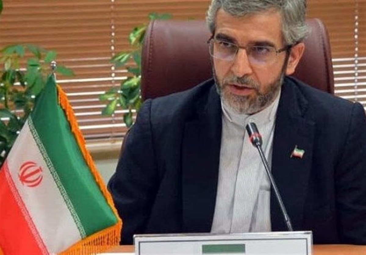 علی باقری با انریکه مورا در بروکسل دیدار کرد