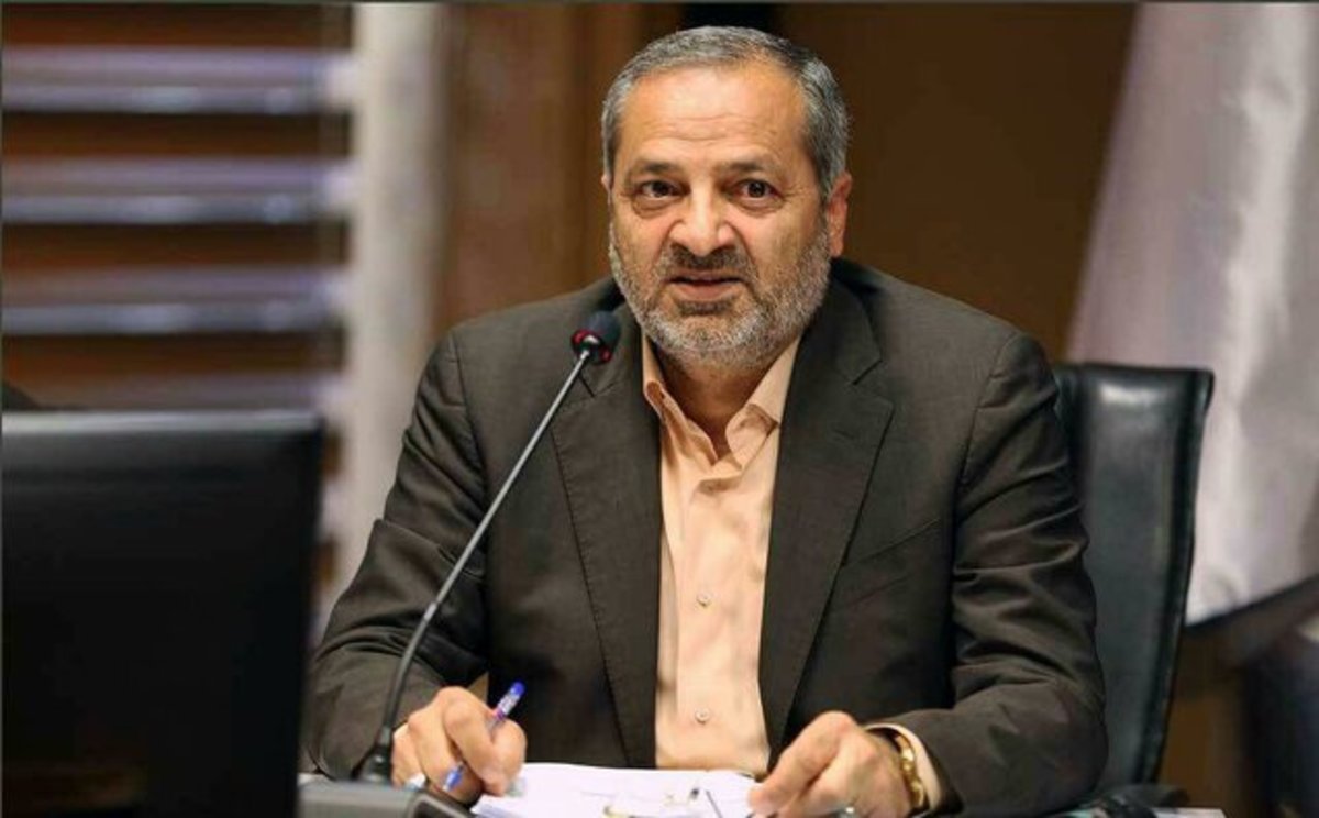 لزوم استفاده از ظرفیت کتب درسی برای زنده نگه داشتن یاد شهدا