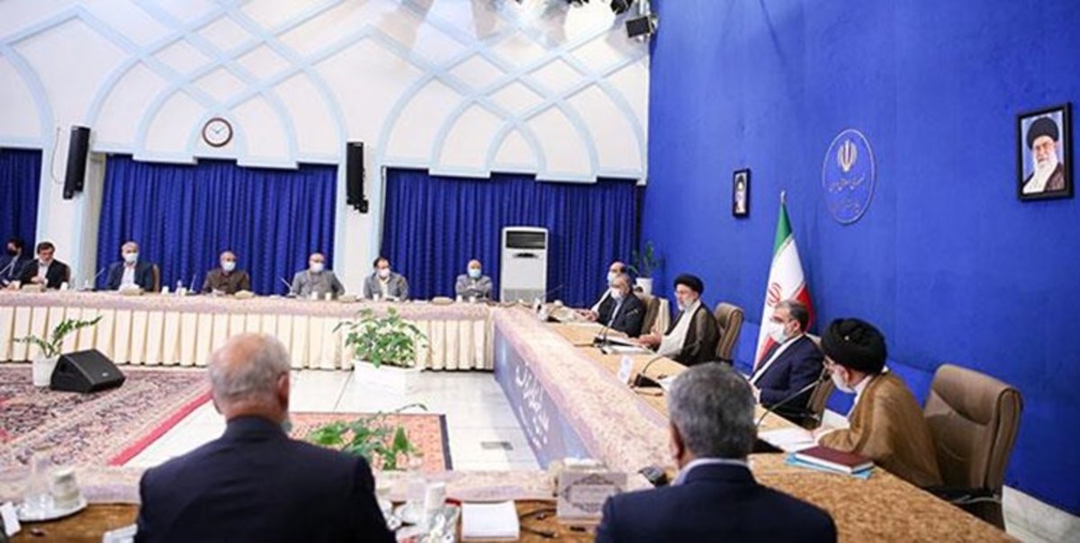 جزئیات دیدار مجمع نمایندگان استان تهران با آیت‌الله رئیسی/دستور رئیس جمهور درباره خودرو‌های دپو شده در گمرکات