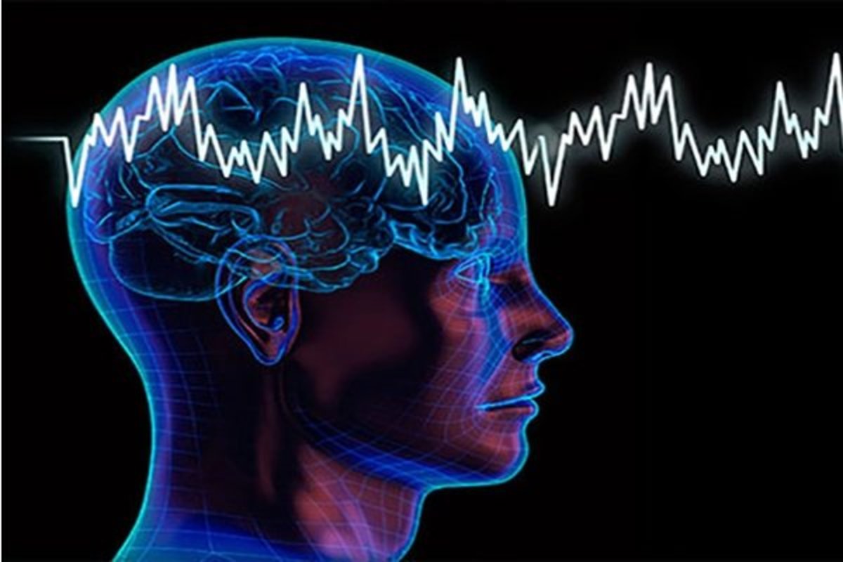 چگونه باعث بهبود عملکرد مغزمان شویم: ۷ دستورالعمل + ۱۰ نکته ساده و کاربردی