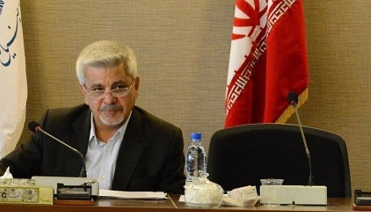 جولان دلال‌ها زیرسایه ارز ۴۲۰۰ تومانی