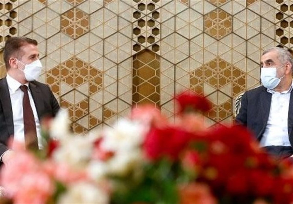 دعوت سفیر آذربایجان از 