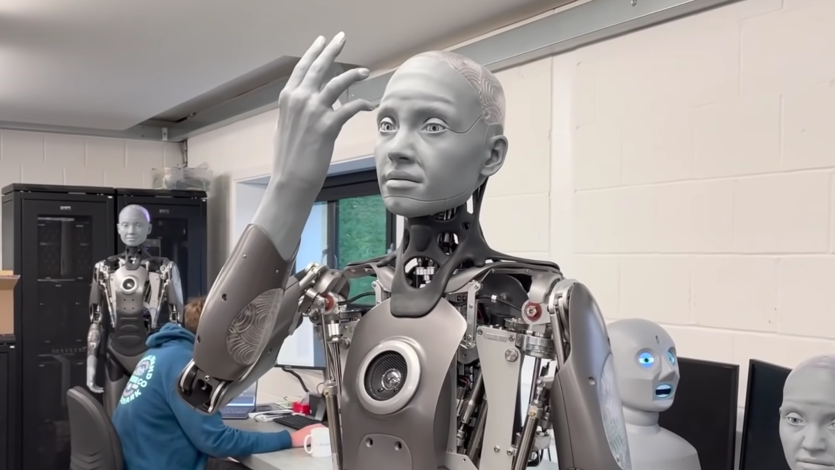 رونمایی از پیشرفته‌ترین ربات انسان نمای جهان با نام Ameca 