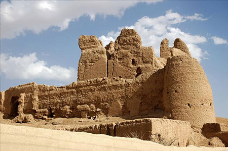 آشنایی با چند قلعه مشهور ایران