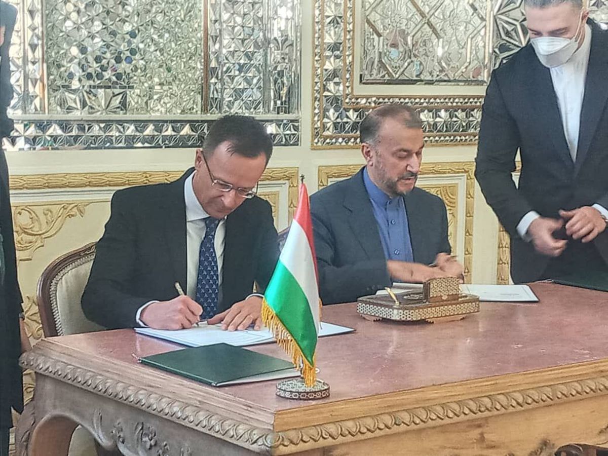 امضای۳ یادداشت تفاهم بین ایران و مجارستان