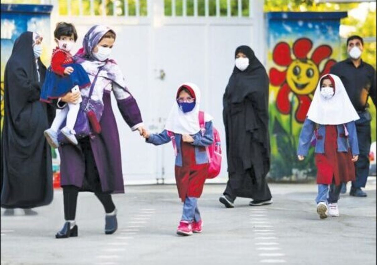 ۲۰ نکته بهداشتی که والدین باید به دانش‌آموزشان آموزش دهند