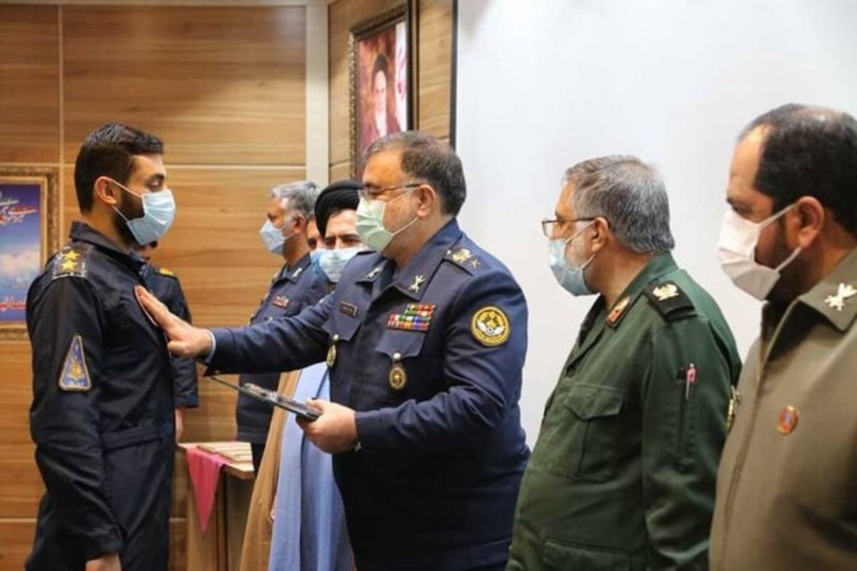 آیین دانش آموختگی افسران جنگ الکترونیک برگزار شد