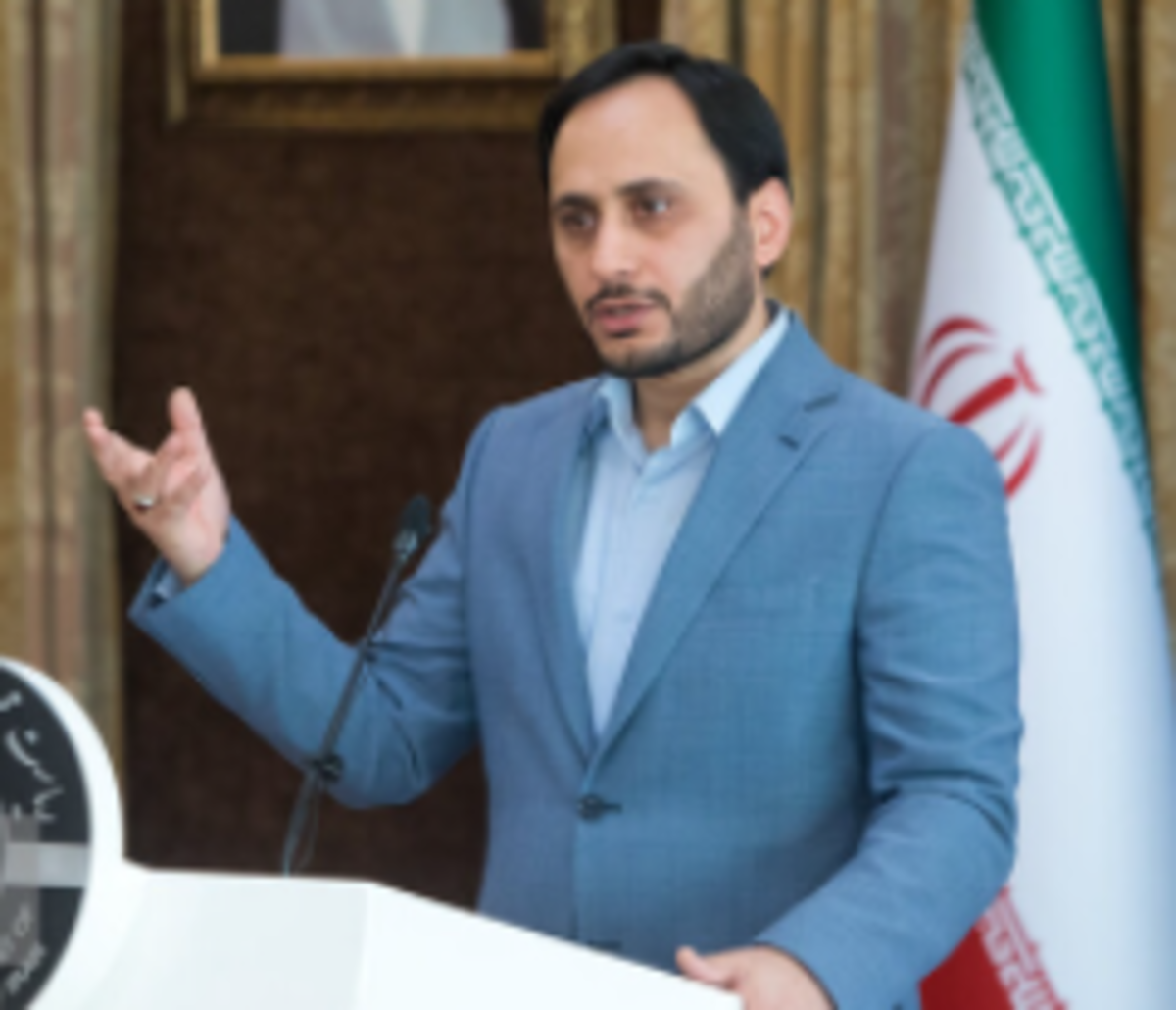 اعتراض اعضای هیئت دولت به ممانعت از ورود بانوان به استادیوم