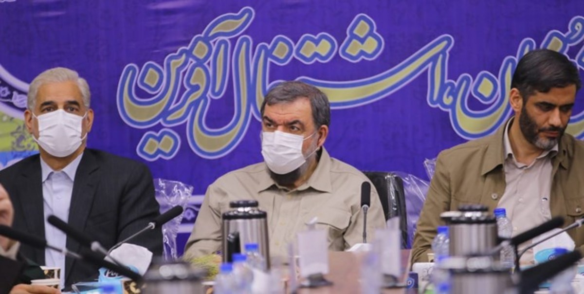 رضایی: اقتصاد کشور به قیام همه جانبه نیازمند است/ اختیارات مناطق آزاد نیاز به بازنگری دارد