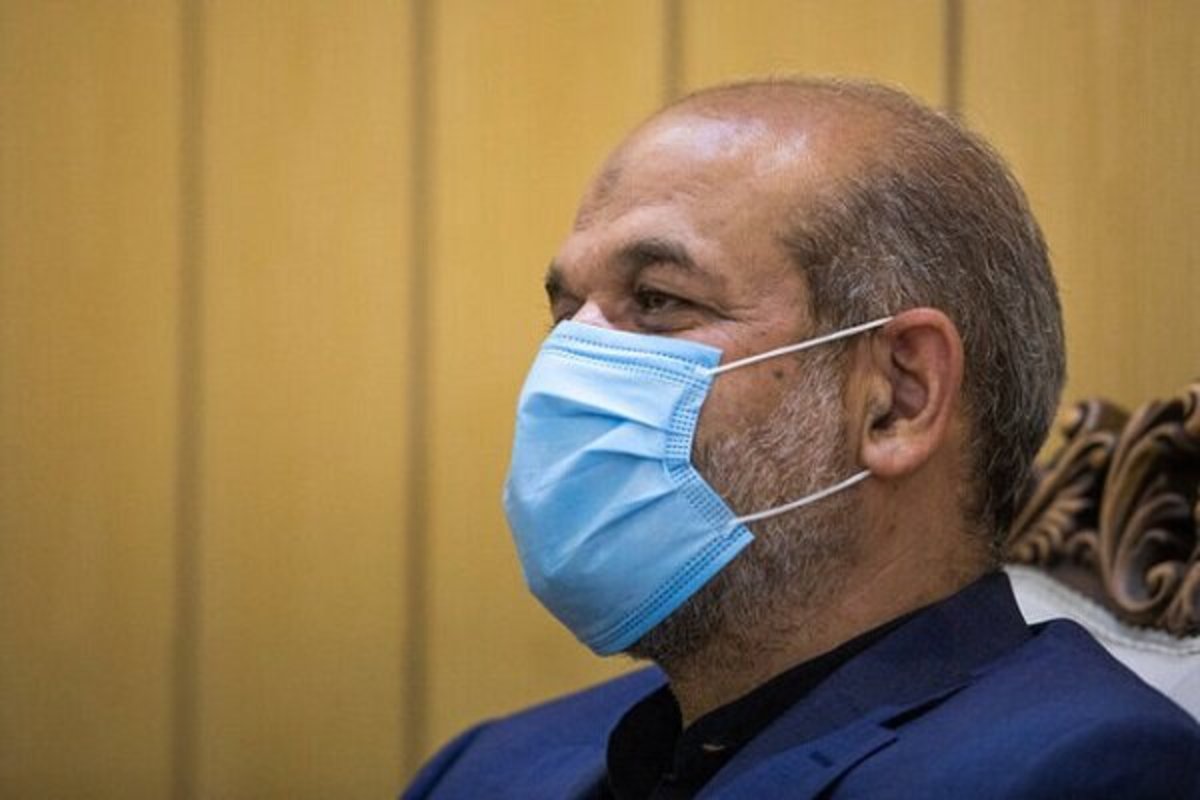 وزیر کشور: اقدام خوبی در خودکفایی تولید واگن قطار شهری انجام شده است