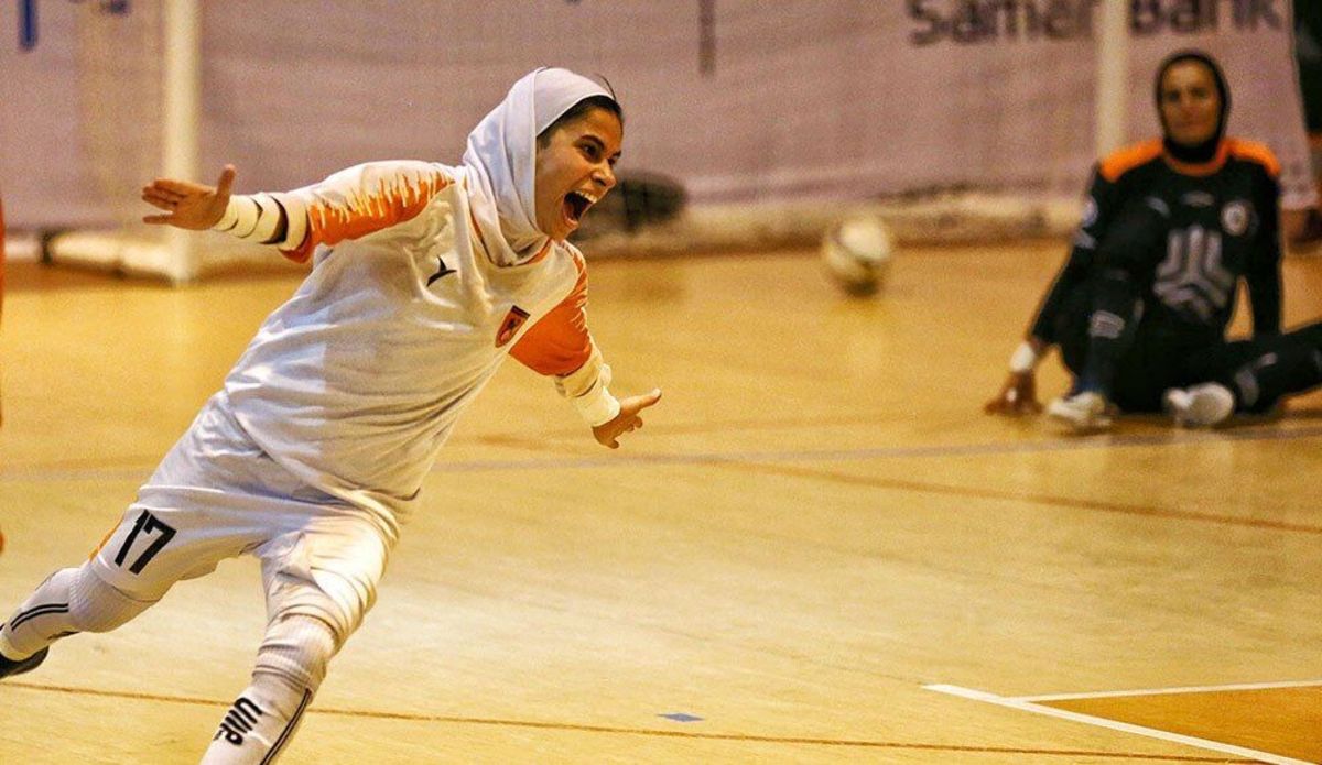 ملی پوش فوتسال زنان: انتظار داشتم کادر فنی به تیم ملی دعوتم کند