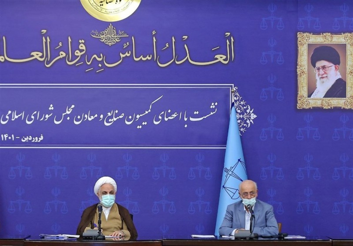 پیشرفت در تولید رخ نمی‌دهد، چون بخشی از قرارداد‌های دولتی استحکام لازم را ندارند