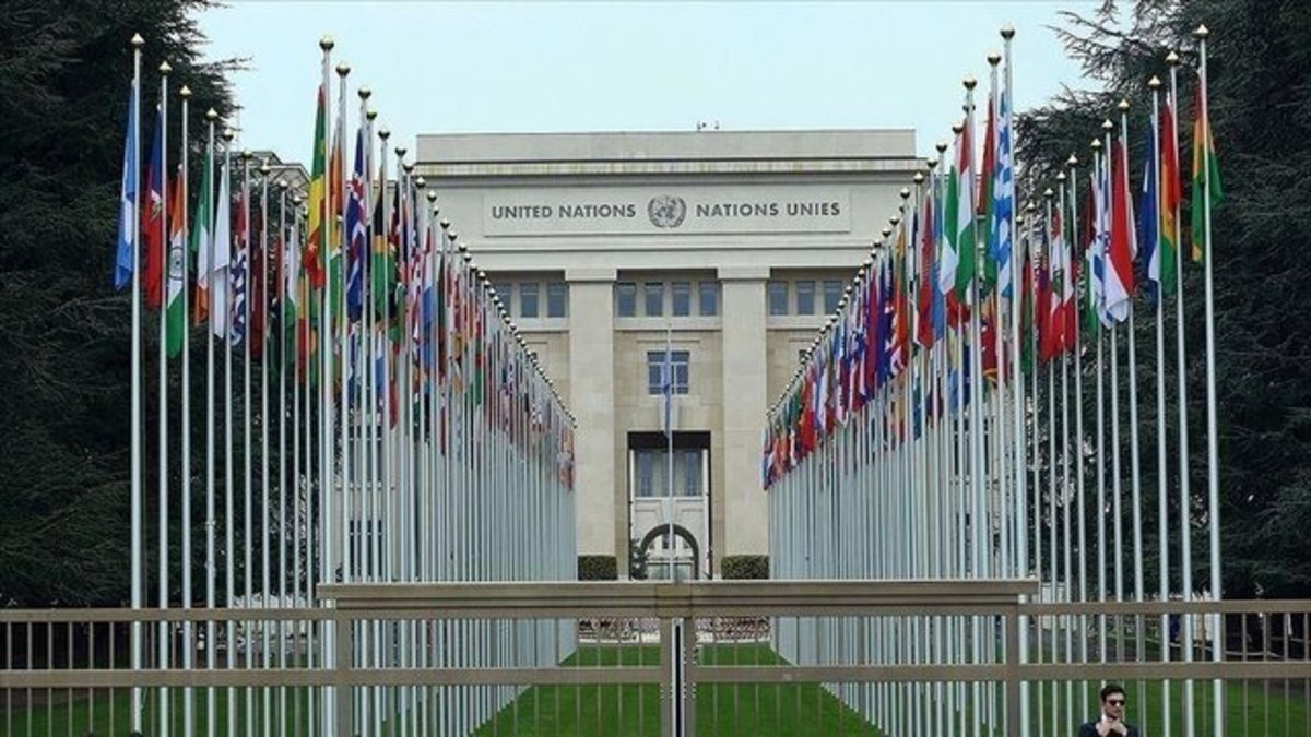 دیپلماسی سفارشی آمریکا