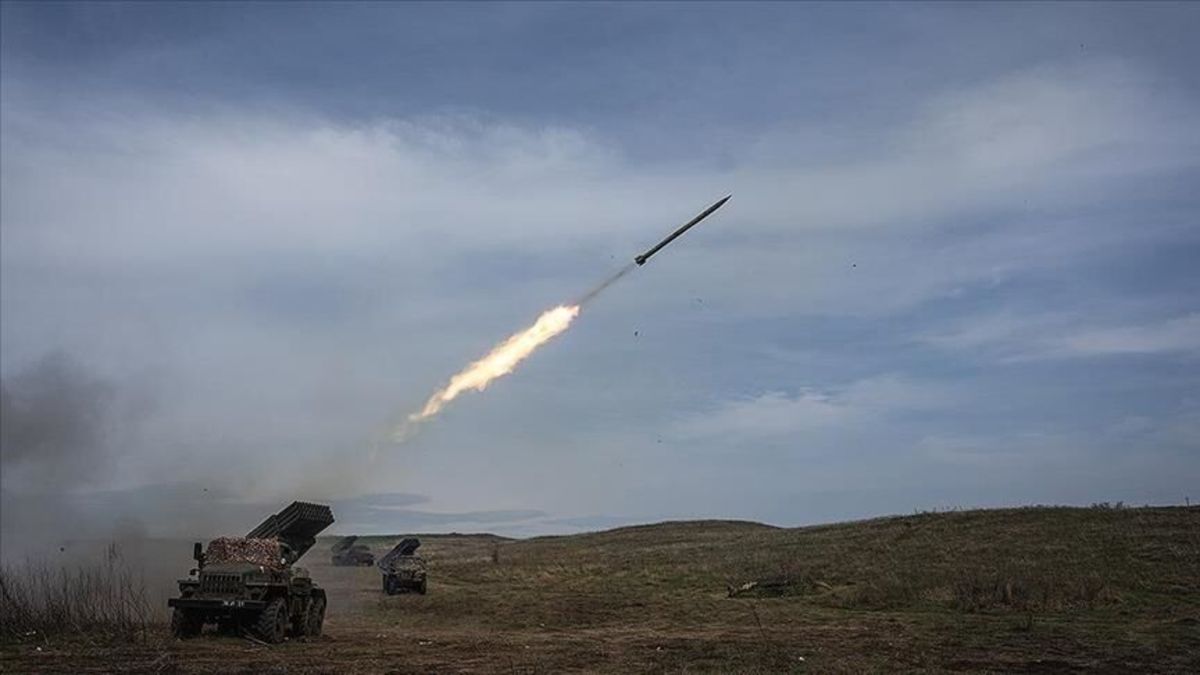 اوکراین ادعا کرد: یک رزمناو نیروی دریایی روسیه را هدف قرار داده است