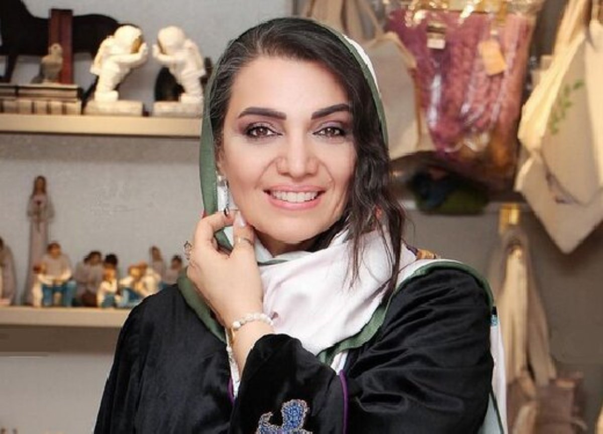 الهام پاوه‌نژاد در کنار مجری باسابقه تلویزیون؛ دوستی که عضوی از خانواده است + عکس